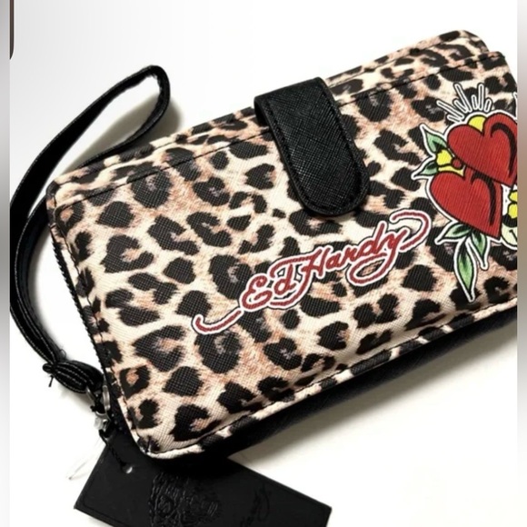 Ed Hardy Handbags - Ed Hardy NWT Tattoo Heart Love Leopard Animal Print Wristlet Wallet Phone Case